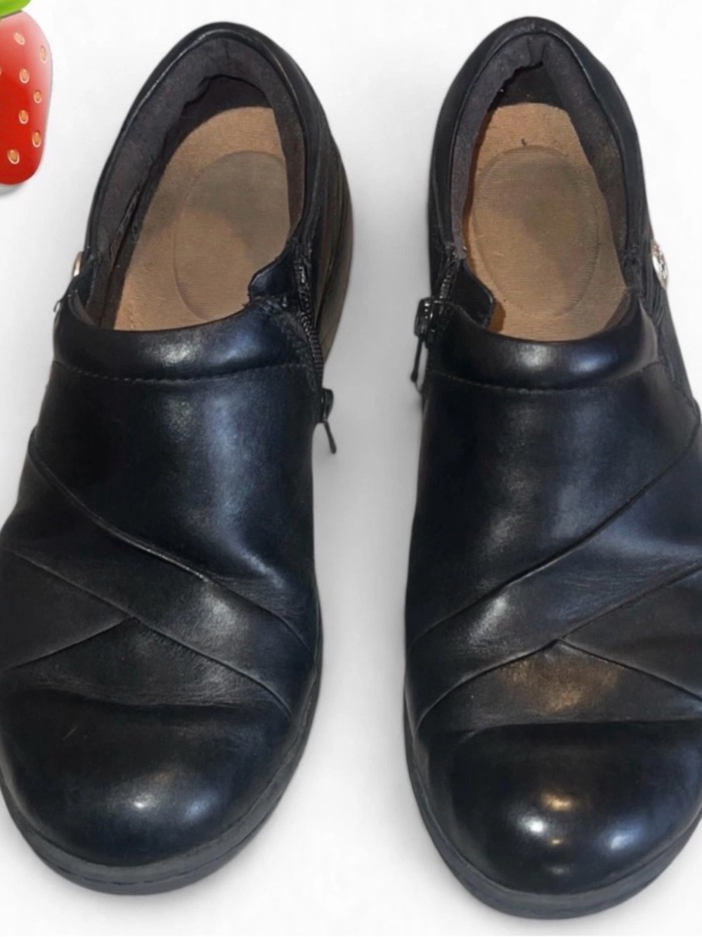 CLARKS Black Leather Clogs Slip-On Comfort Support Shoes Freshly polish Shoe 7.5